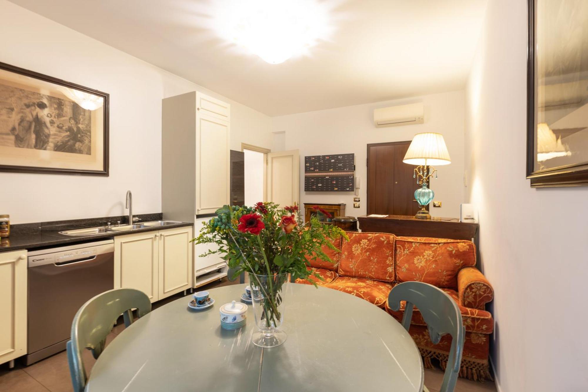 Apartment A Due Passi Dal Duomo Mailand